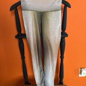 Niyama Sol Silver Speckled High-Rise Leggings